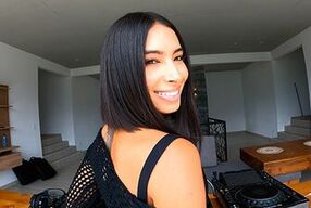 Seduced a DJ and he gives me a special class | POV