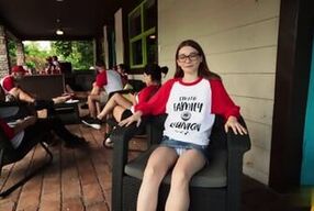 Jessica Marie's First Time in HD Porn Reunion - POV cumshot, blowjob & petite tits