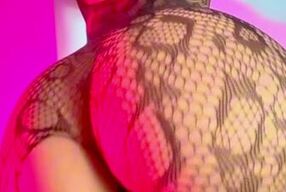 Latina hottie begs for a huge cock to fill her up while twerking and fingering herself in close-up POV