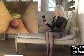 Blonde dominatrix in stockings makes retro chick submit to her pegging desires