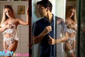 Bunny Madison's stepmom fantasy: MILF stepmom gets fucked hard & deep by Max Fills