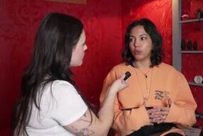 Influencer Maria Ludovicaa Shows How To Shoot Lesbian Scene