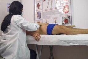 patient gets hard-on from nurse