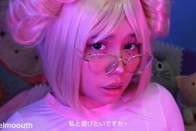 Oil on my body and fuck my pussy until cum