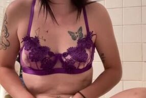 Peeing in some panties to send to my favorite panty lover