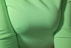 Me encanta masturbarme con un vibrador