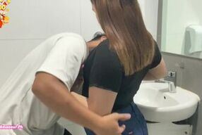 Pinay PUBLIC COMFORT ROOM QUICK SEX - Asian amateur Ph