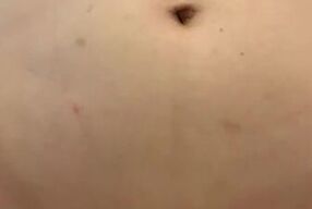 熟女は嬉しそうに腰を振る。最高の騎乗位！