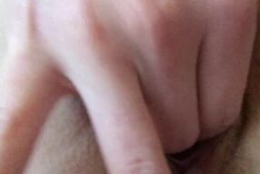 Rubbing & fingering closeup masturbation cunt wet orgasm