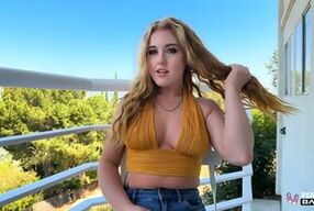 Penelope Snaps, 2160p