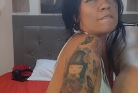 Horny friends do hot dance for their sugar