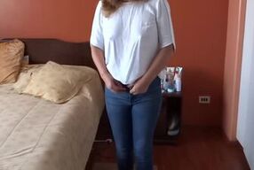 Stepbrother shows me his big cock and asks me to have sex, I start to get excited and accept