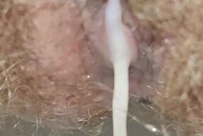 Mommy's Hairy Pussy Pees and Drips Creampie ???? Closeup