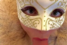 „Let Me Taste Your Cum Before We Leave." - Perfect Blowjob In Corridor Wearing My New Fur Coat Only