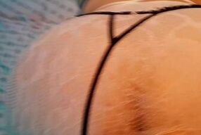 MI ESPOSA SEXI Y CULONA ME ESPERA EN BODYSTOCKING BLANCO (parte2)