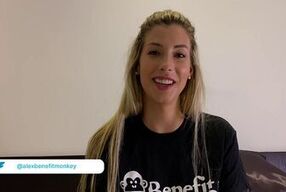 BIONDA SLUT Shona River intervista porno HARD racconta esperienze poi MI SUCCHIA IL CAZZO – Benefit Monkey