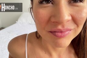 Stepsis with a hot Latina body takes a huge load in her mouth in Full HD POV video